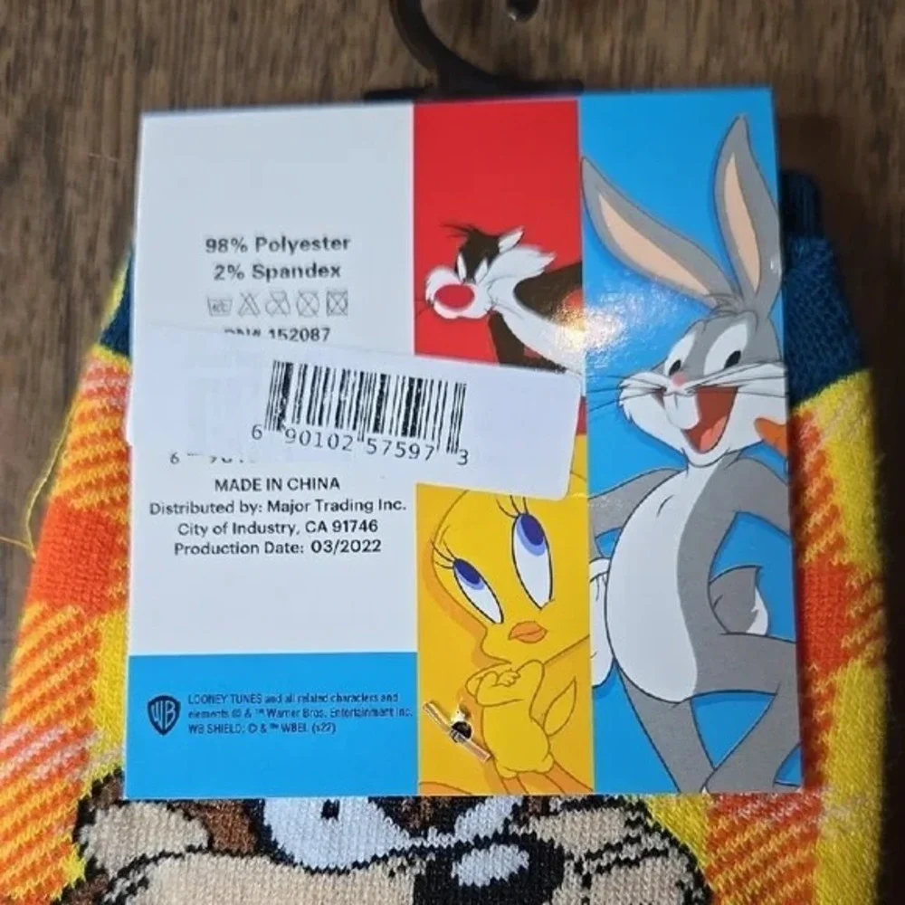 Warner Bros. Looney‎ Tunes Taz Ankle High Socks, Womens Size 9-11, NEW